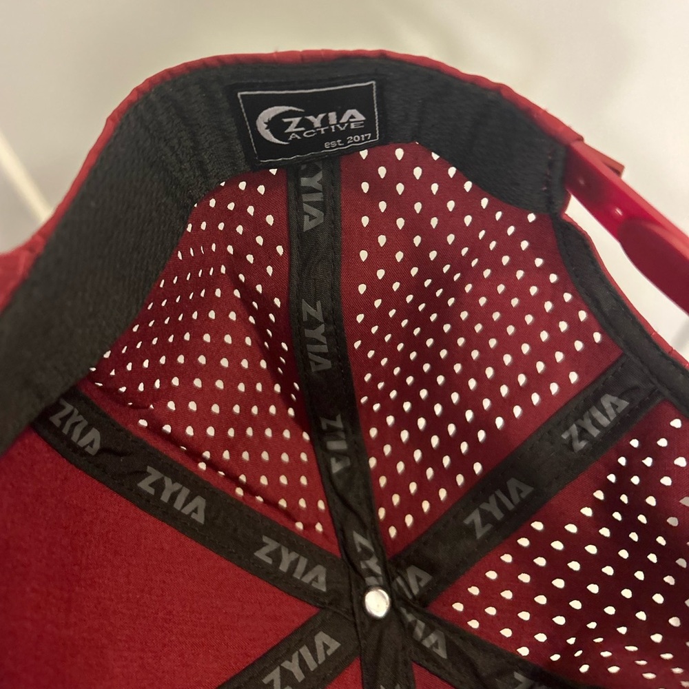 Zyia Active Vortex Snapback Maroon Hat - image 7